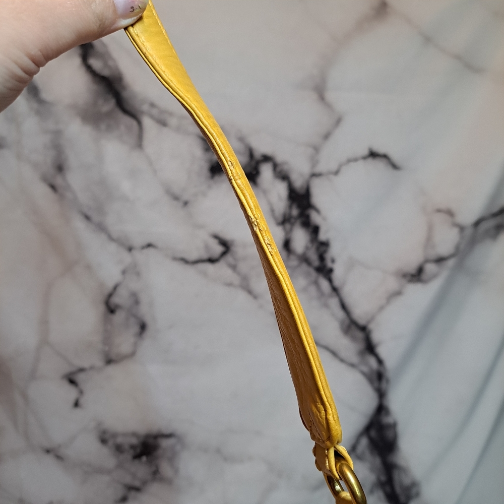 HOBO Purse - Picture 16 of 16